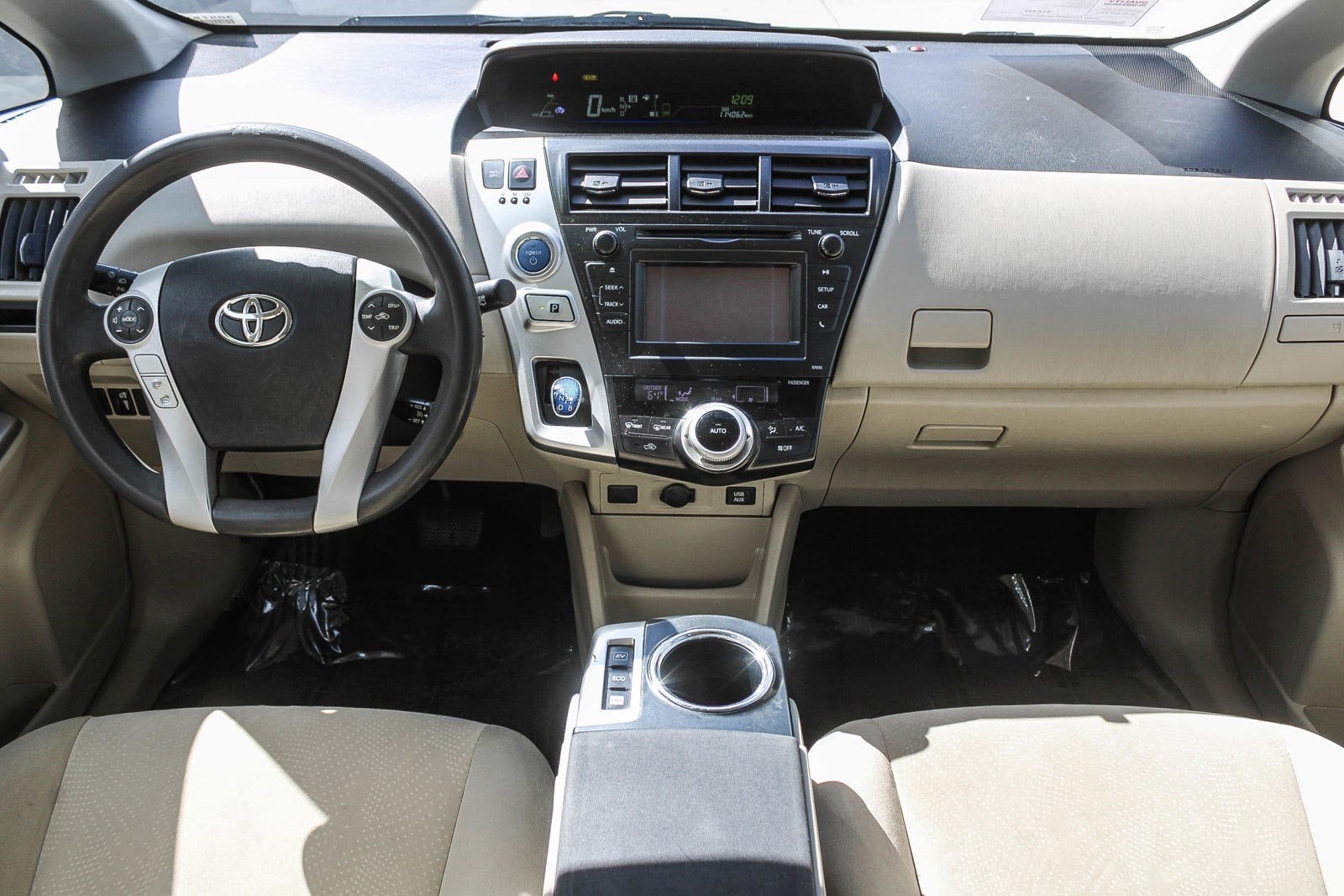 2012 Toyota Prius v Two